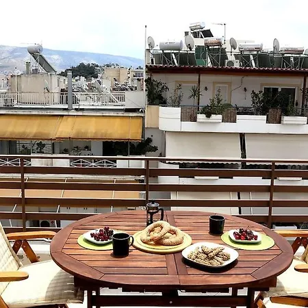 Fly Me To The Moon! Apartment Athens Exterior photo